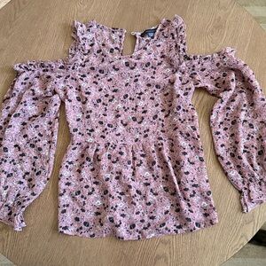 American Eagle Outfitters Pink Floral Top